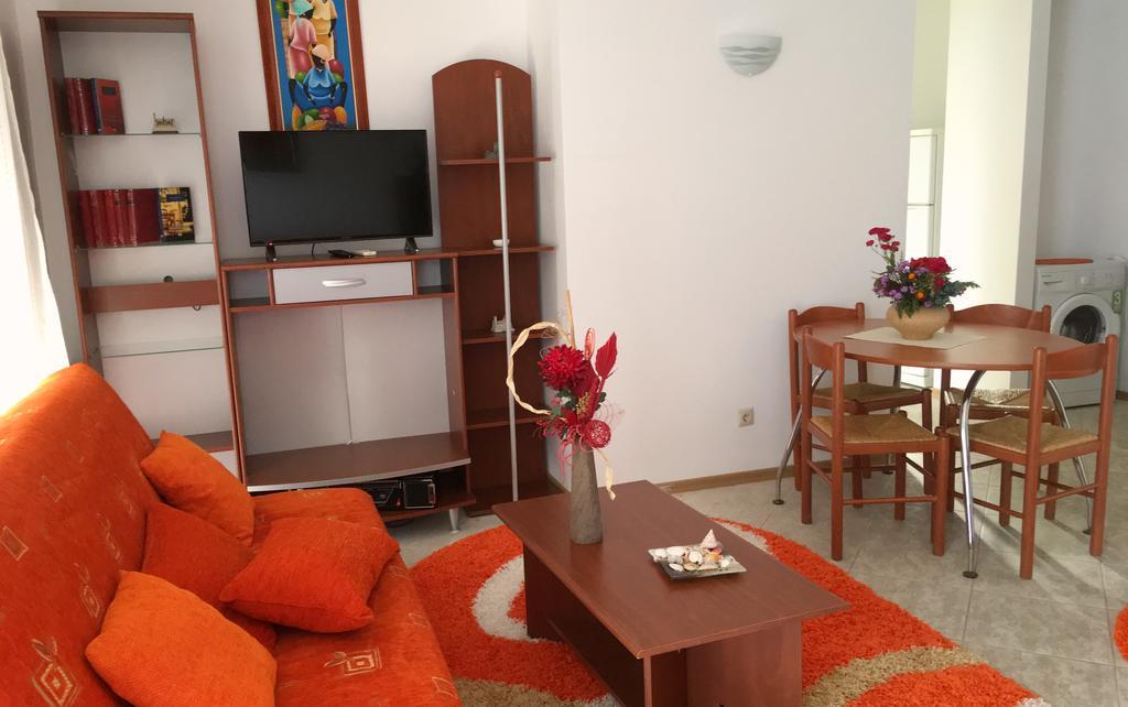 Club Topaz Apartments Нептун Екстериор снимка